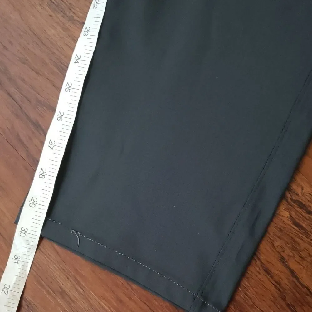 Vuori Men's Gray Pants Size 36 Athleisure Casual Trendy Comfy Workwear